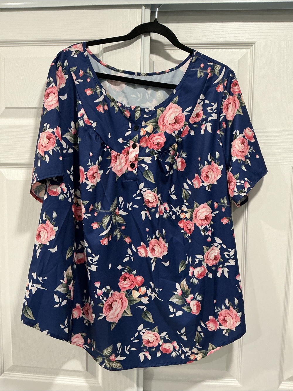 Women’s Navy Floral Short-Sleeve Blouse - Pink Rose Print